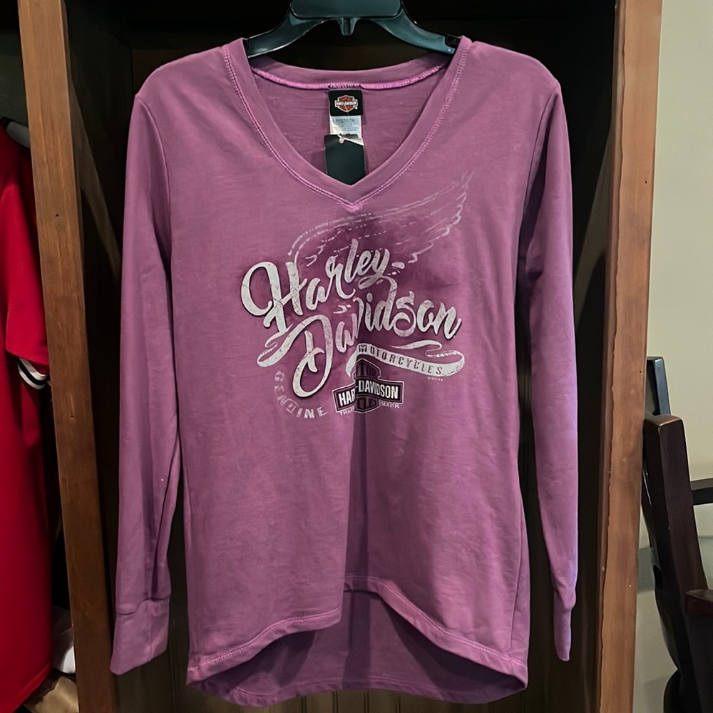NWT small Harley Davidson vneck pullover in Amethyst